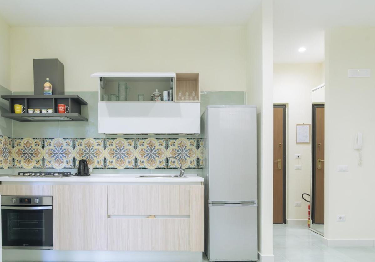 Sorrentovibes - Modern With Terrace, Swimming Pool&tennis * Sorrent