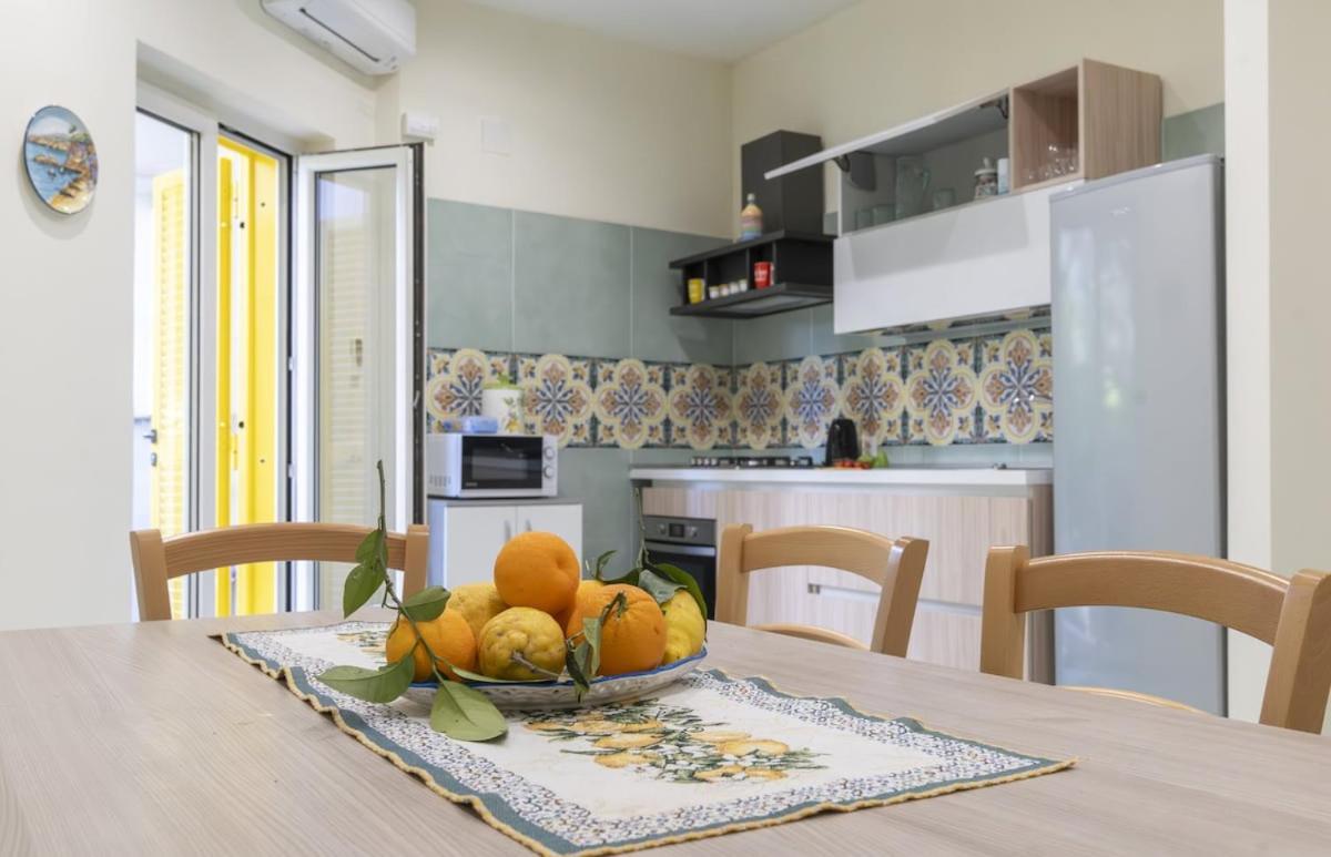 Apartment Sorrentovibes - Modern With Terrace, Swimming Pool&tennis