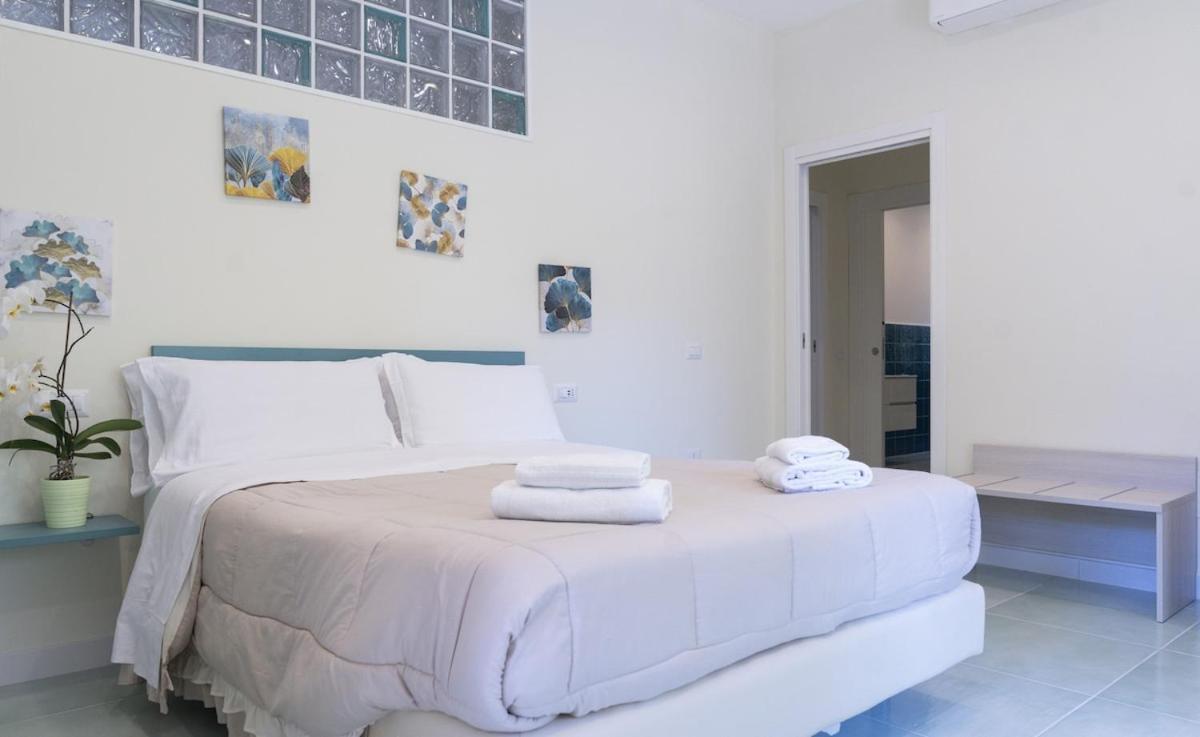 Apartment Sorrentovibes - Modern With Terrace, Swimming Pool&tennis Sorrent